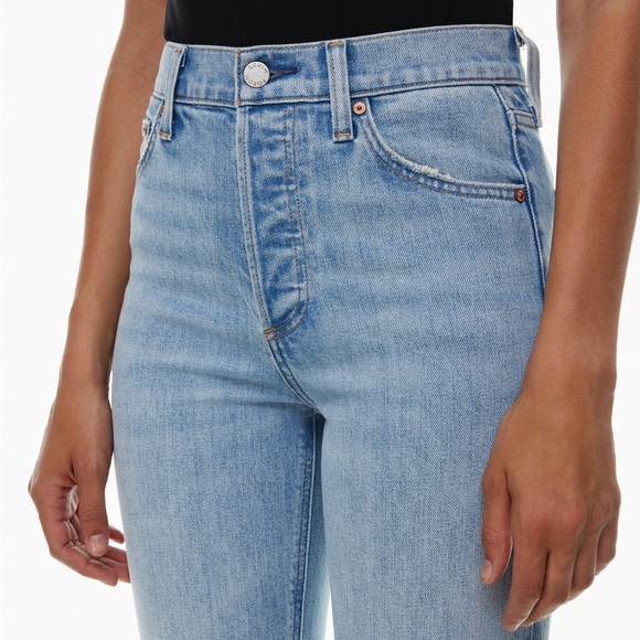 Aritzia Denim Forum The Arlo Hi-Rise Straight Jean - Picture 4 of 13